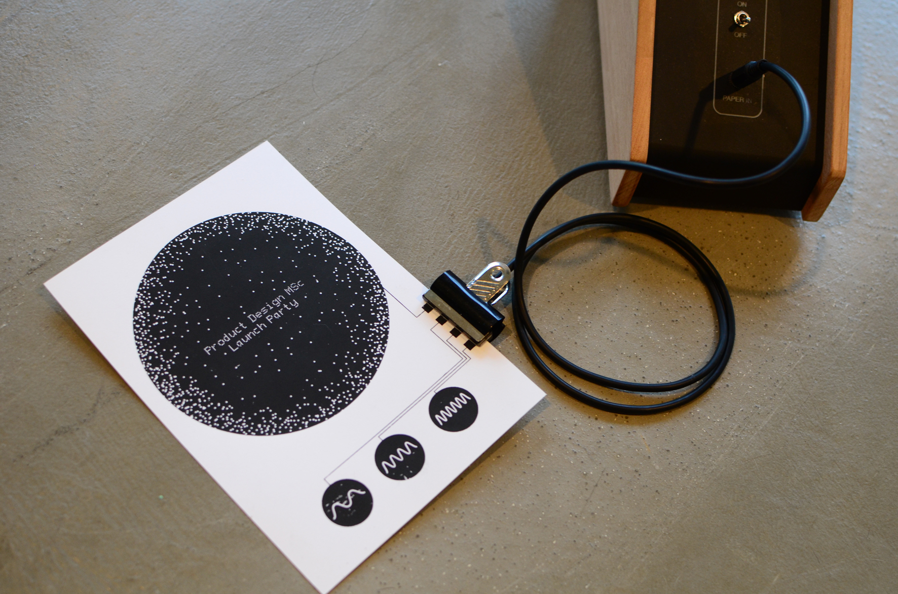 Paper Electronics Make Interactive, Musical Artwork With Conductive
