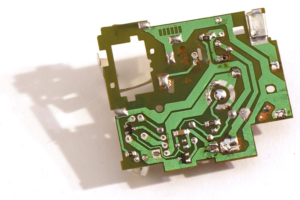 Acquire Repair And Sell Dysfunctional Electronics With Minimal Knowledge 6 Steps Instructables