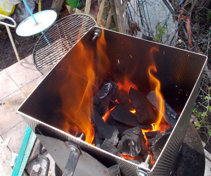 BBQ Charcoal Starter 4 Steps (with Pictures) Instructables
