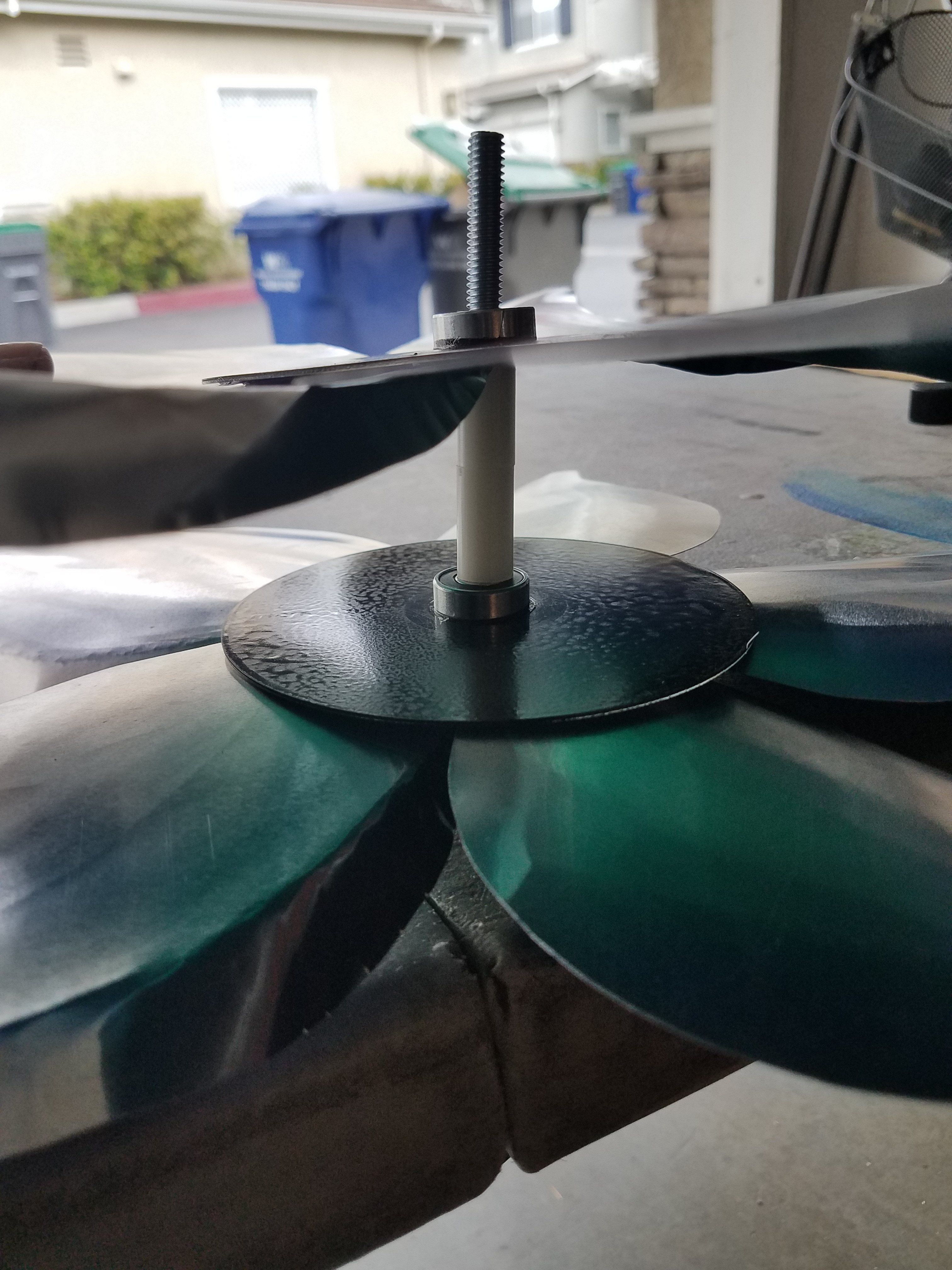 Flower Garden Spinner 8 Steps (with Pictures)