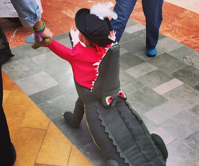 Captain Hook Getting EATEN by Tick Tock Croc 7 Steps