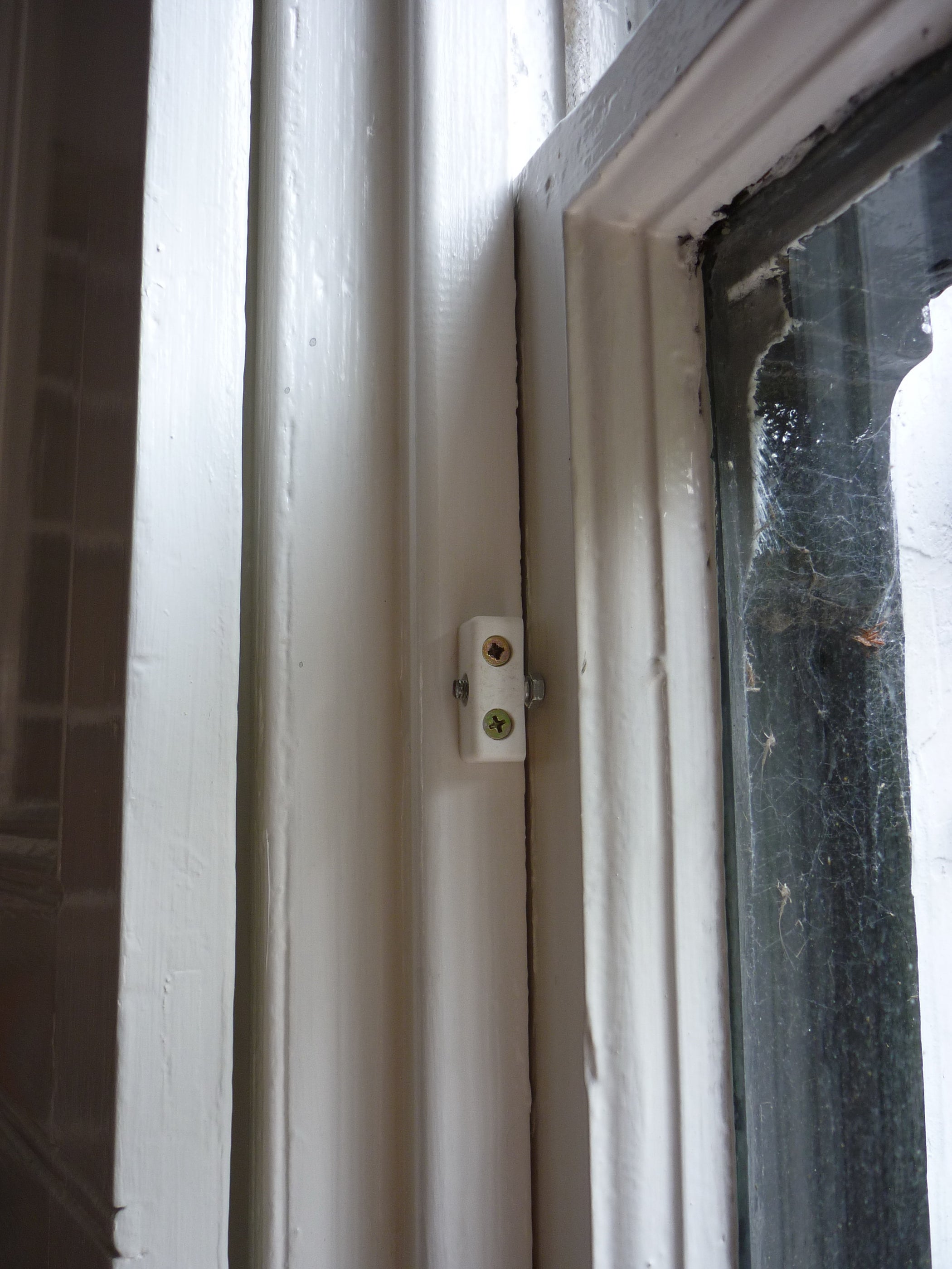 Stop Rattles and Drafts in Sash Windows the Rumple 5 Steps