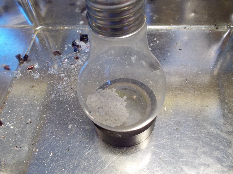 How to Open a Light Bulb Without Breaking It Trybotics